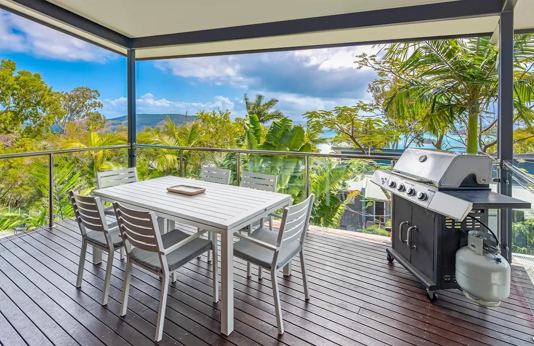 Pinnacle Apartments On Hamilton Island By Hiha-1